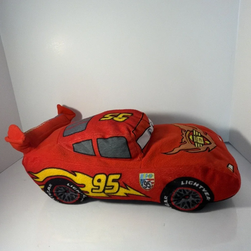 Disney Cars Lightning McQueen Plush 17x9